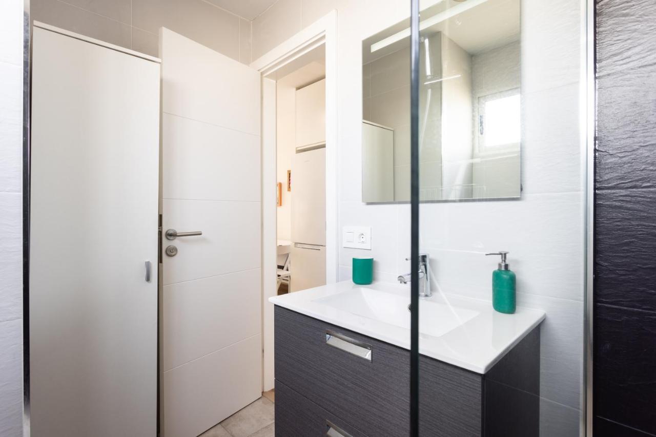 Apartment Home2book Sea View *
